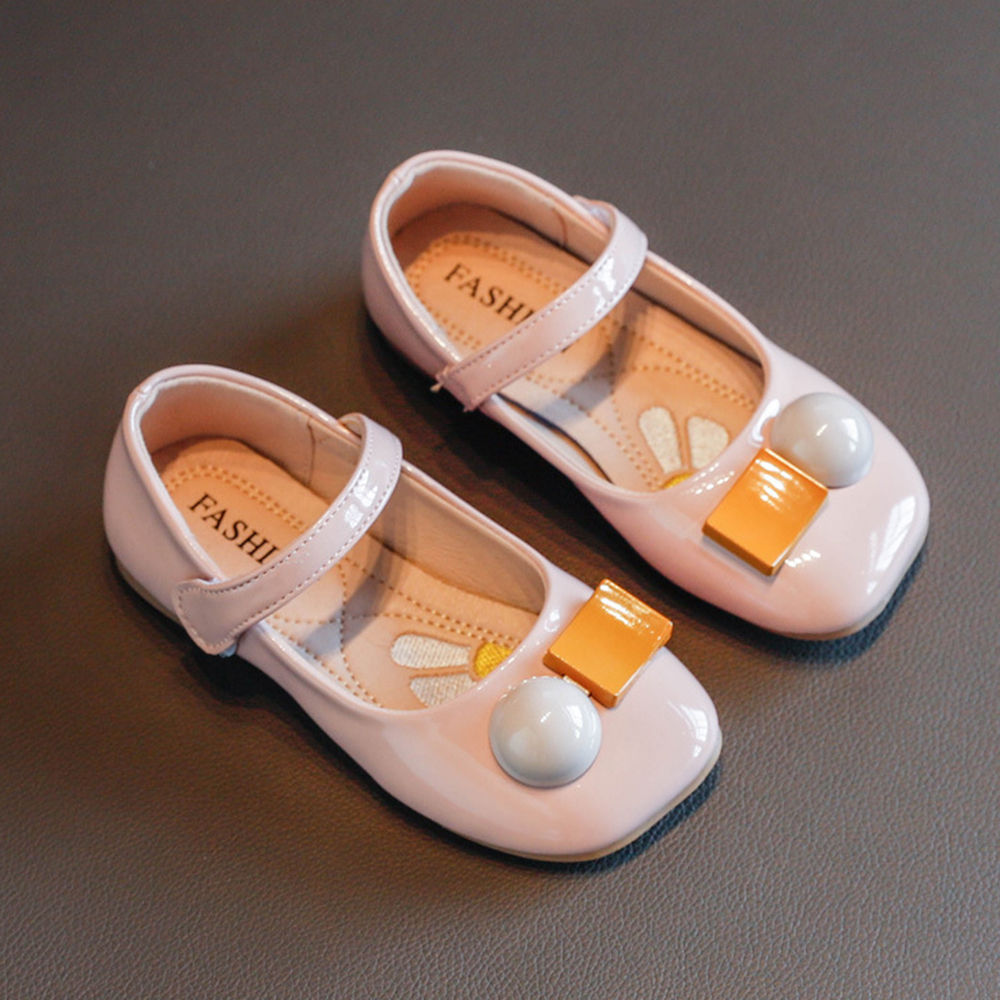 

features upper material 95 pu sole material 95 rubber the