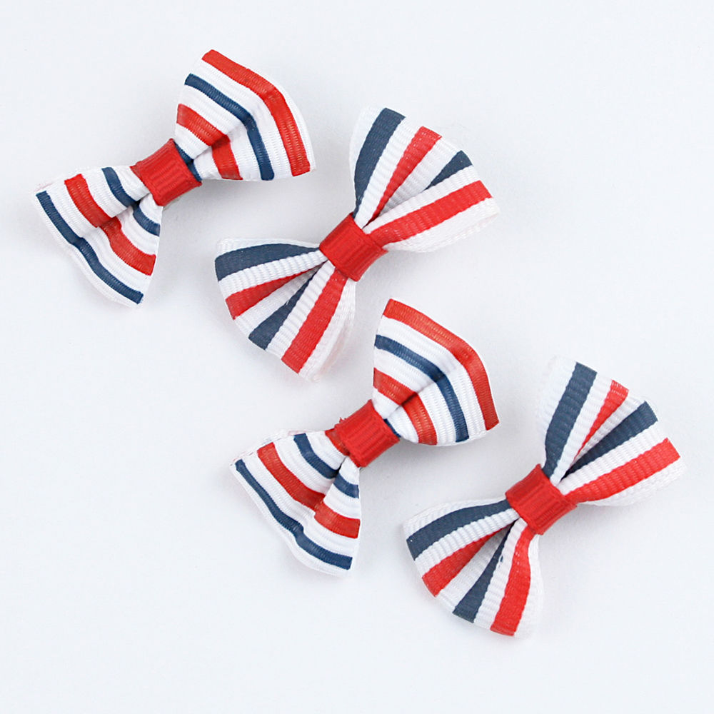 

features offers an eye catchy appeal good quality and attractive