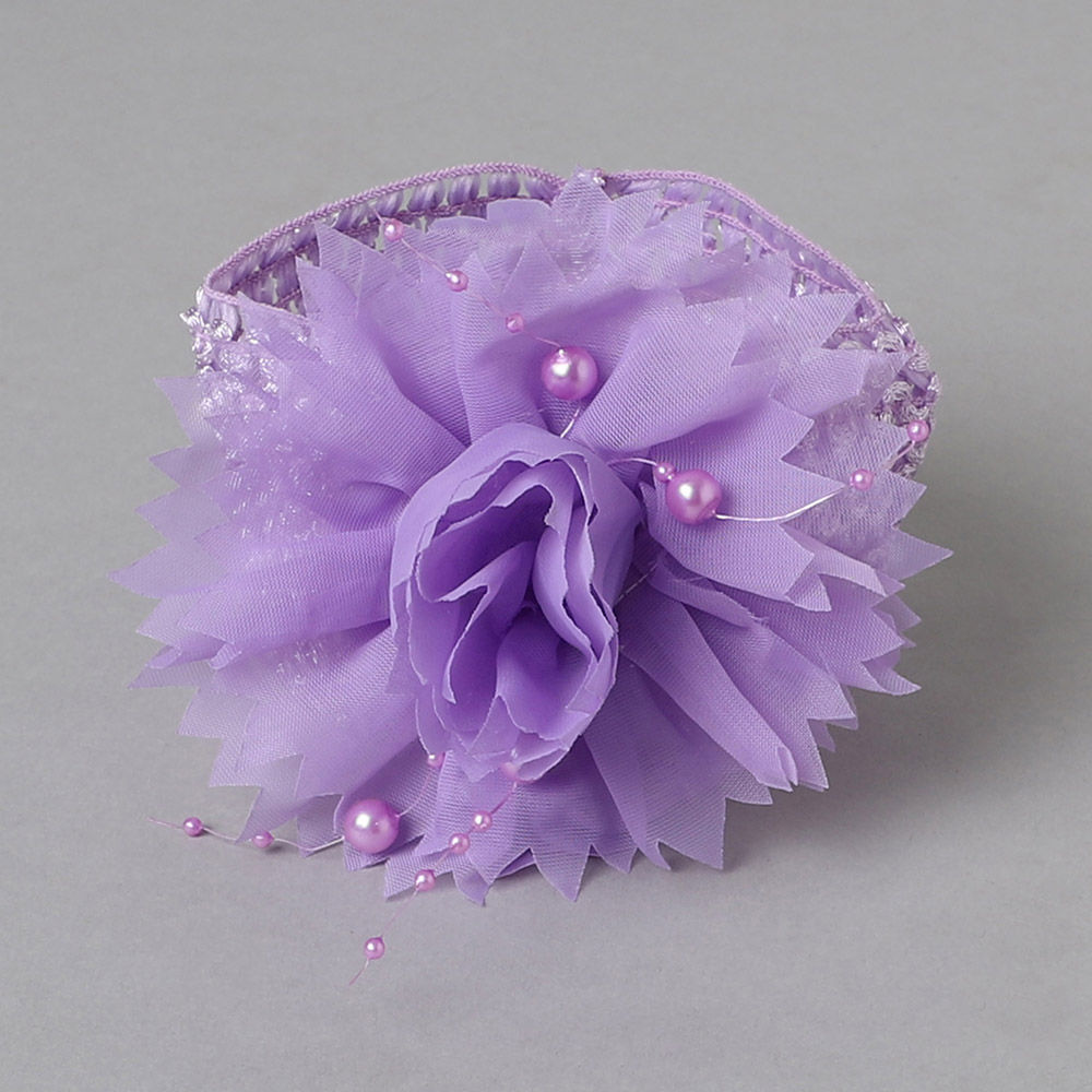 

dress your little girl in this lovely accessory and make