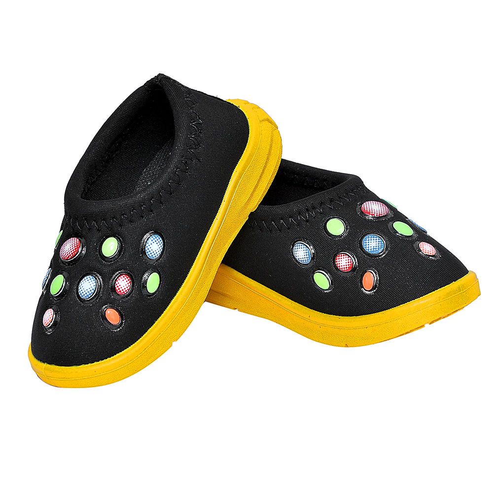 

this stylish pair of causal kids shoes is a perfect