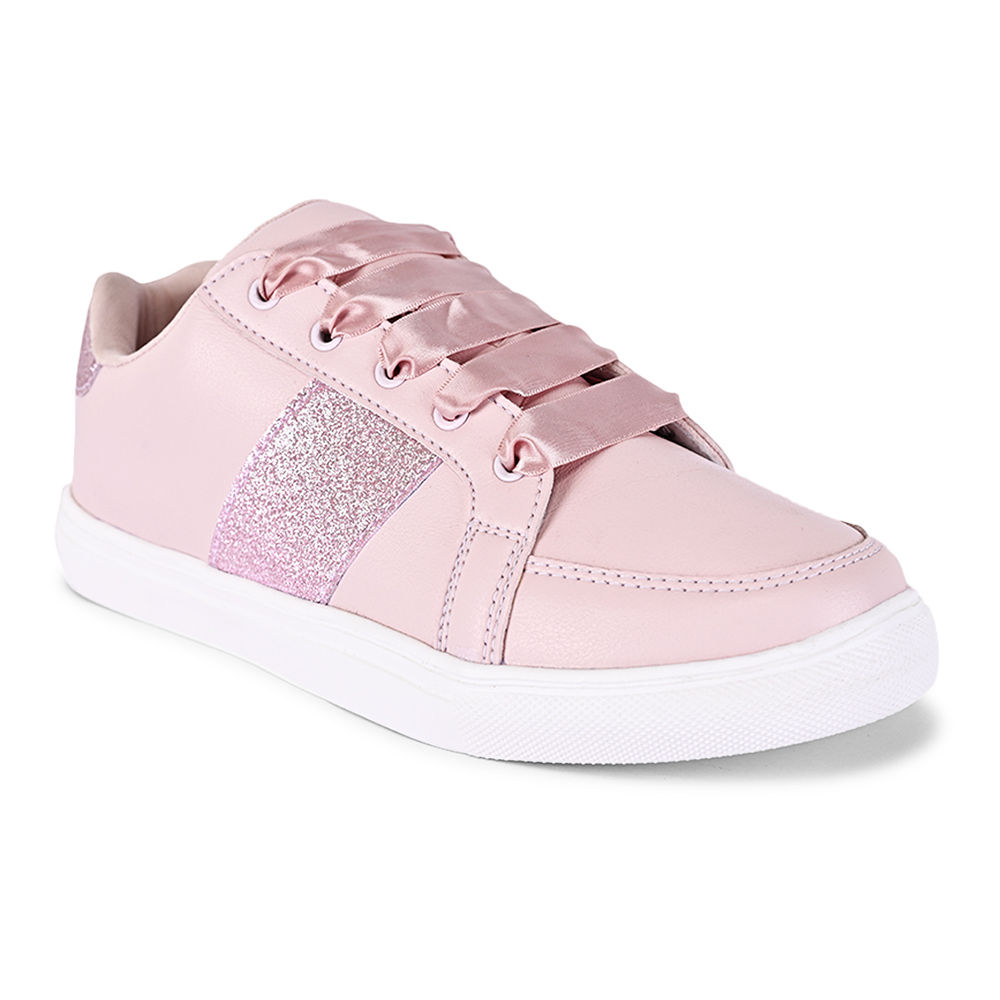 

kazarmax introduces innovative footwear line for the youth that is