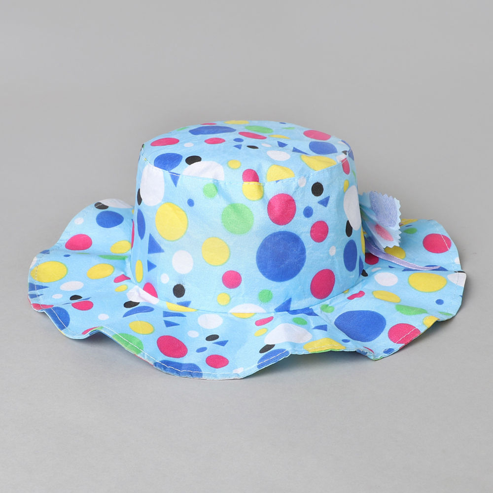 

this cute hat is also perfect for memorable photography shoots