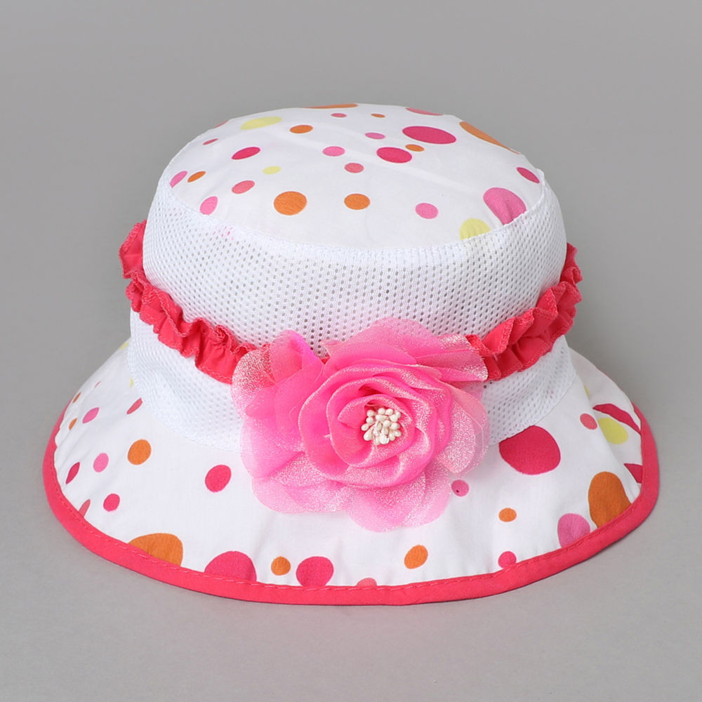 

this cute hat is also perfect for memorable photography shoots
