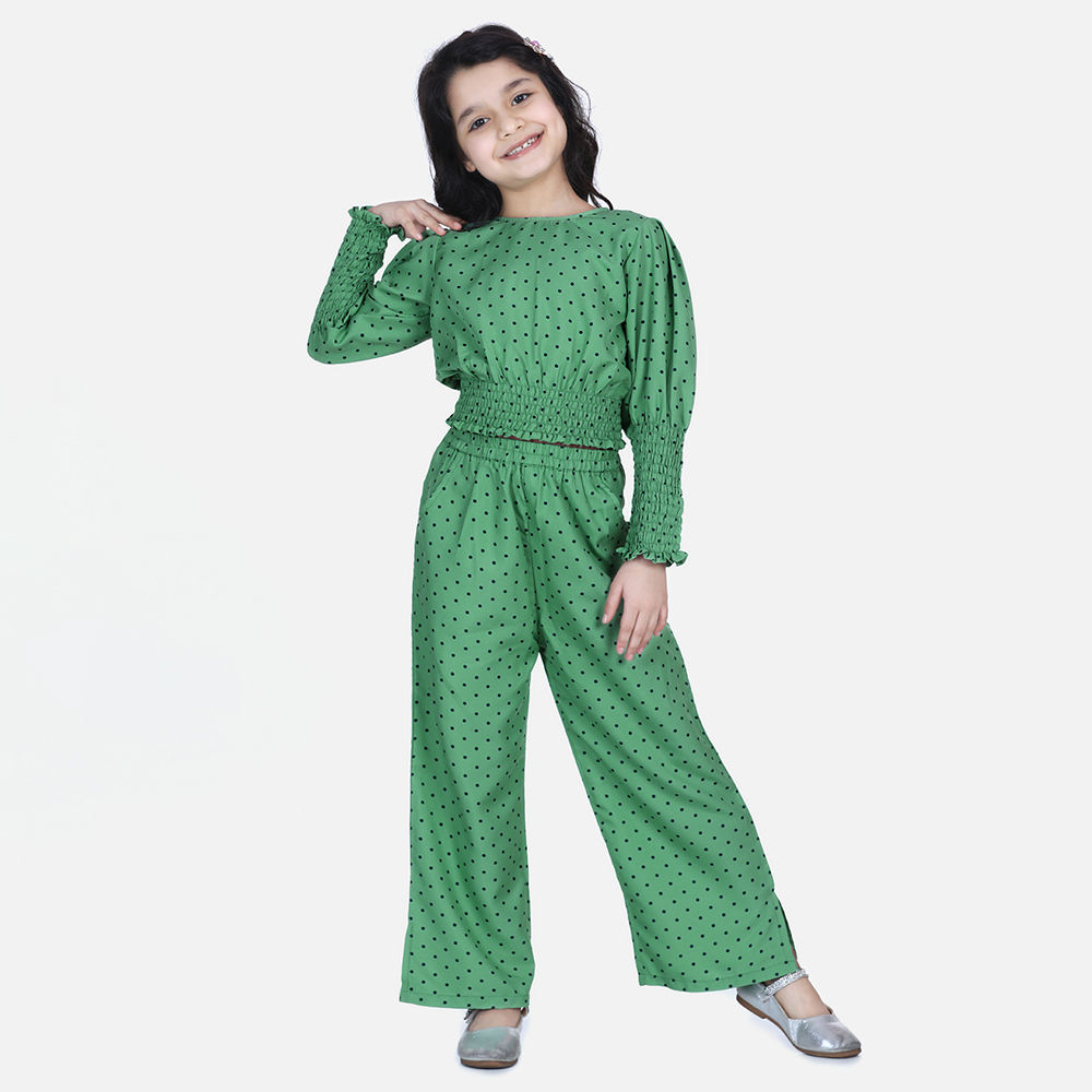 

features material cotton spandex the actual product may differ slightly