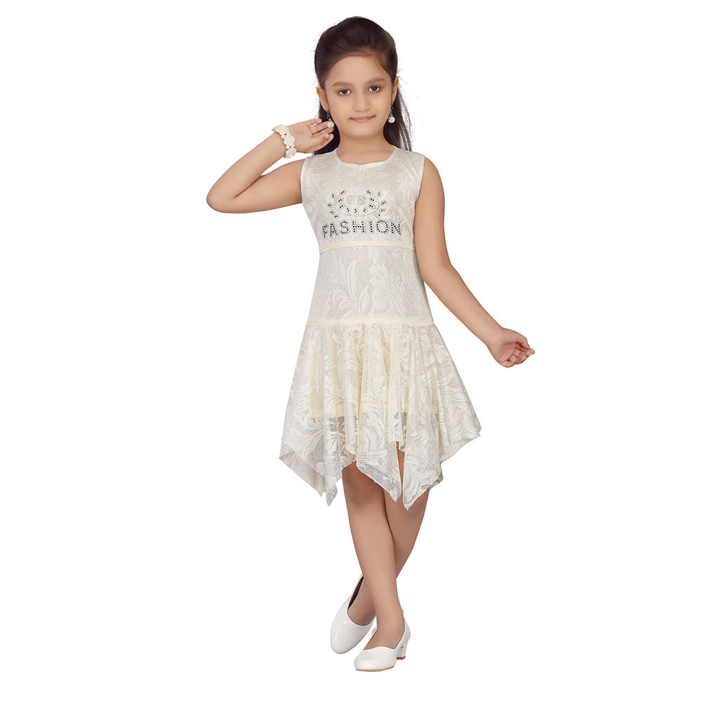

features material polyester the actual product may differ slightly in