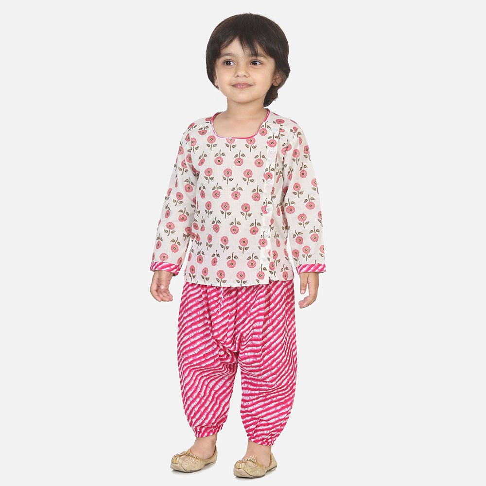 

features material cotton the actual product may differ slightly in