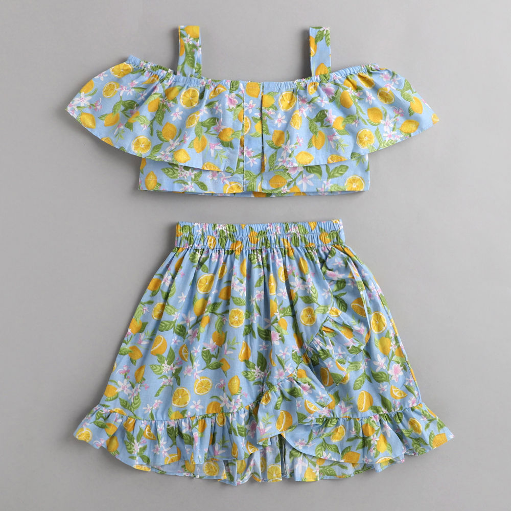 

features material cotton blend the actual product may differ slightly