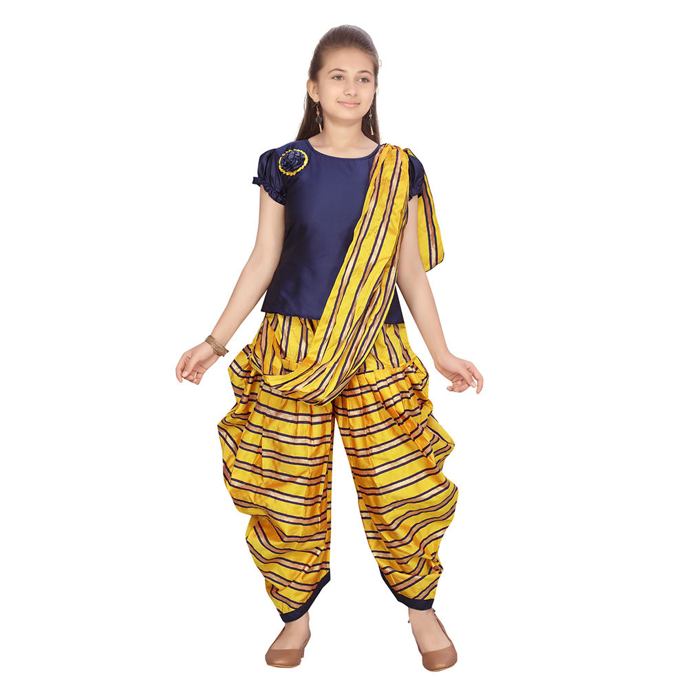 

features material silk the actual product may differ slightly in