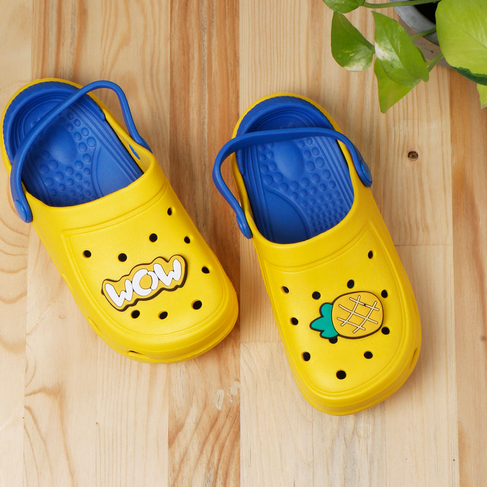 

features material pu the actual product may differ slightly from