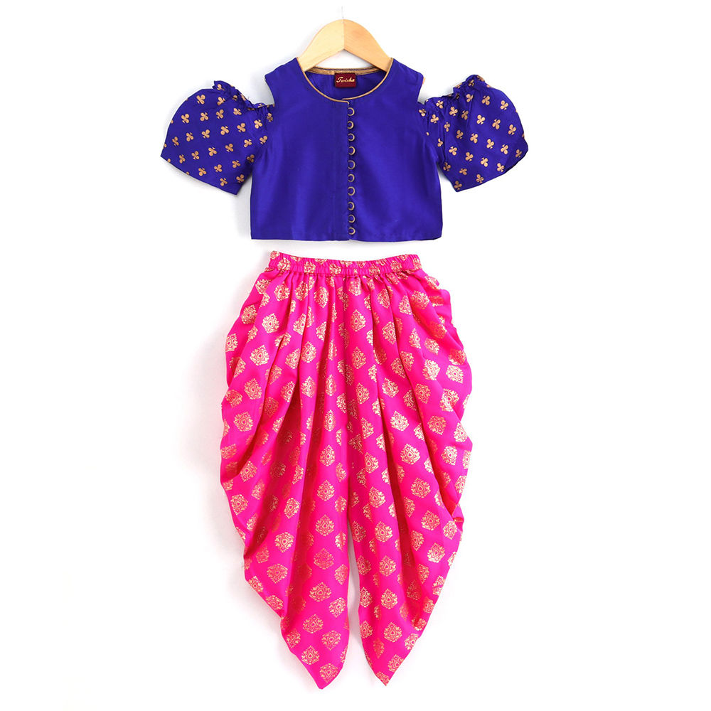 

features material 100 polyester the actual product may differ slightly