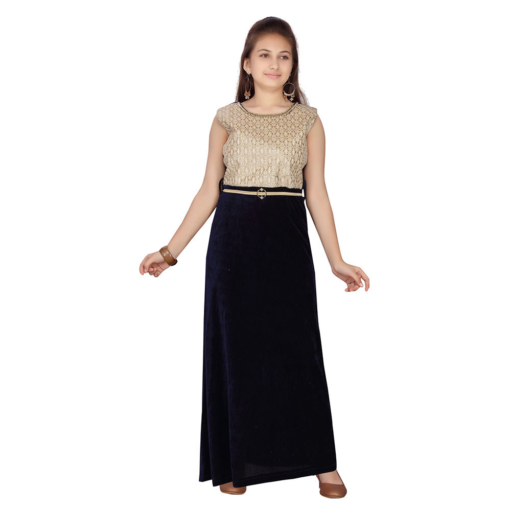 

features material cotton blend the actual product may differ slightly