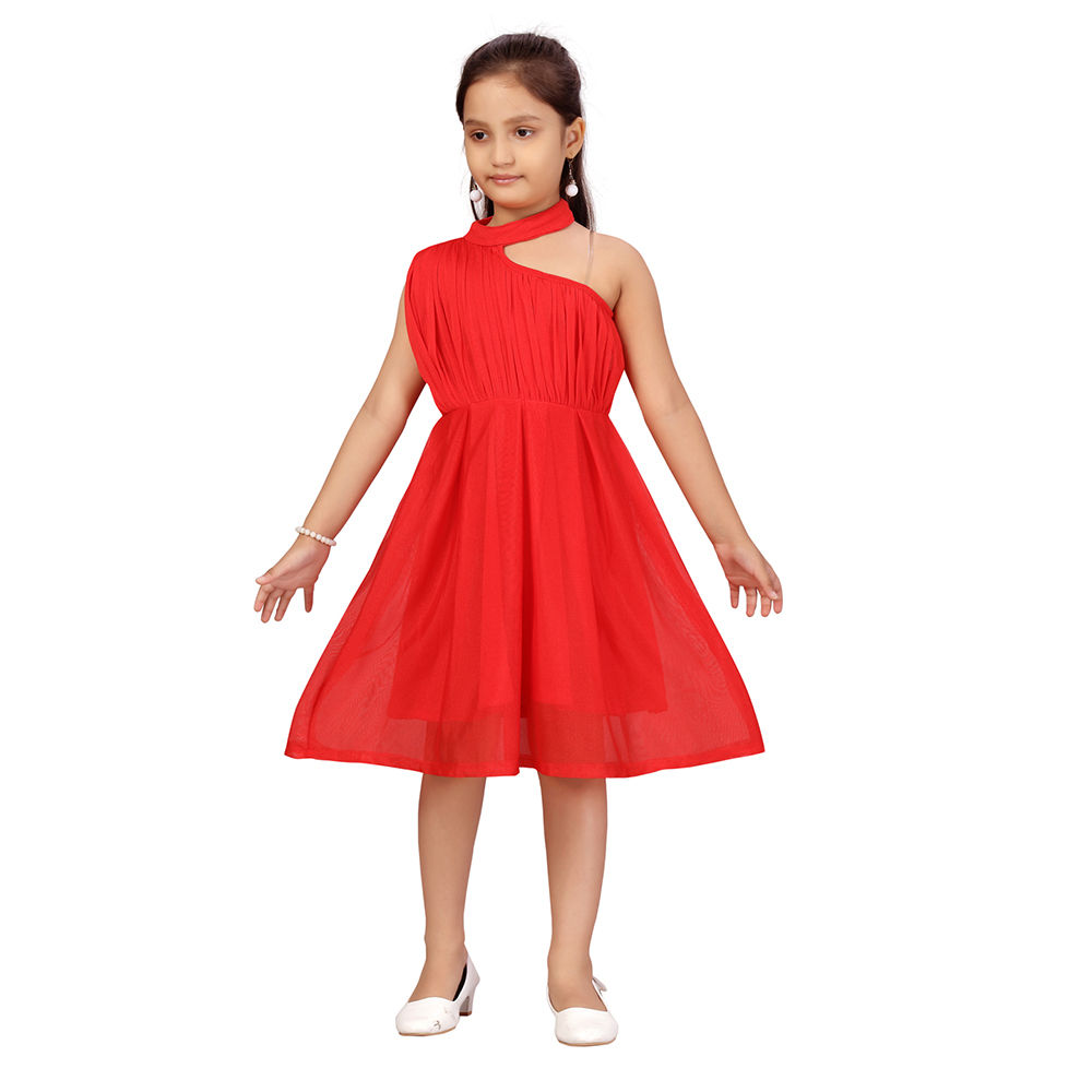 

features material polyester the actual product may differ slightly in