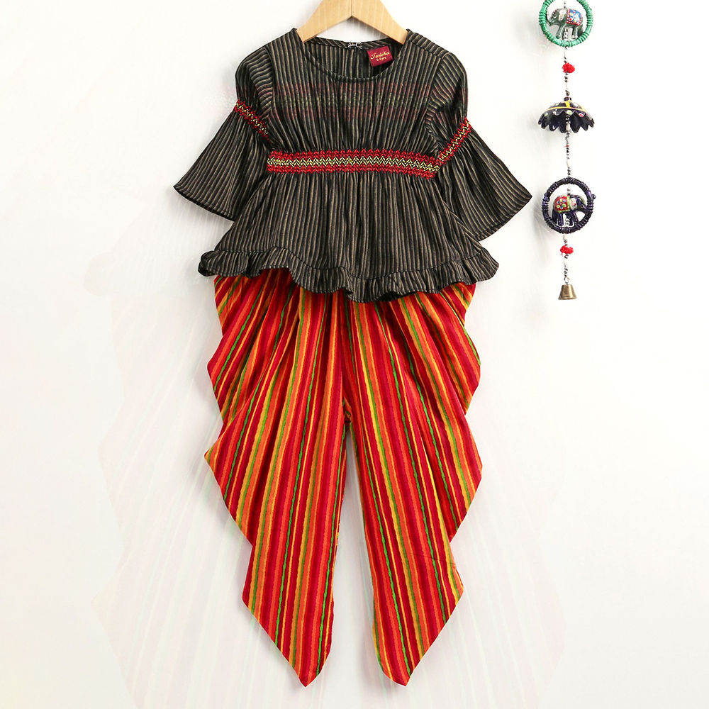 

features material 100 cotton the actual product may differ slightly