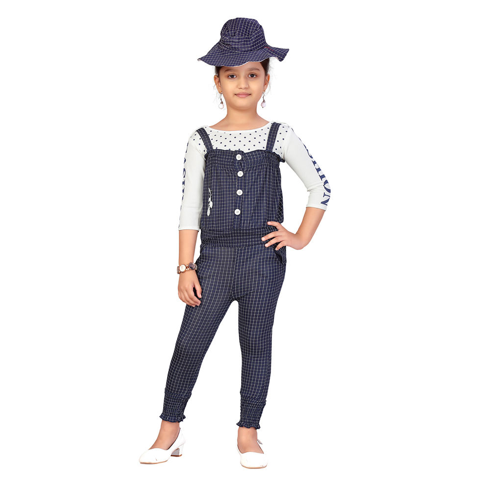 

features material cotton blend the actual product may differ slightly
