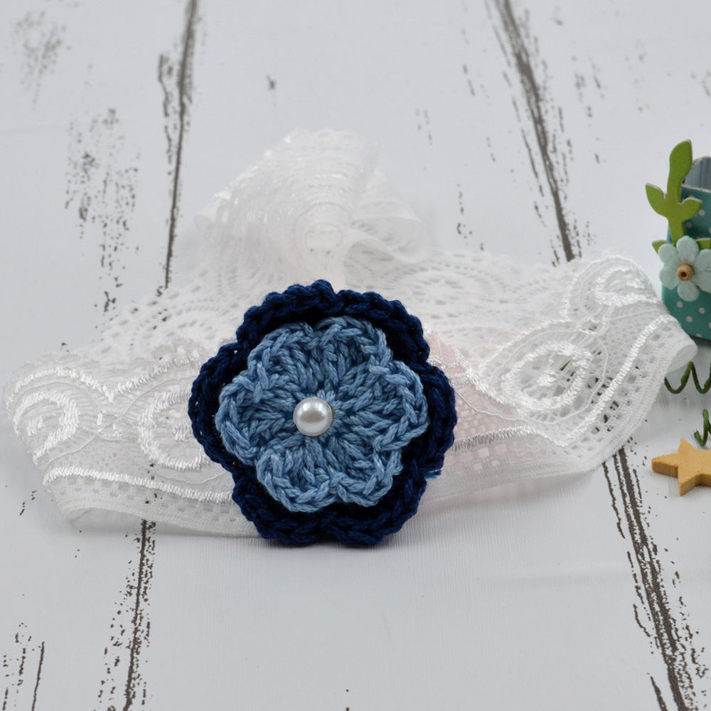 

soft stretchy comfortable and easy to use each hairband is