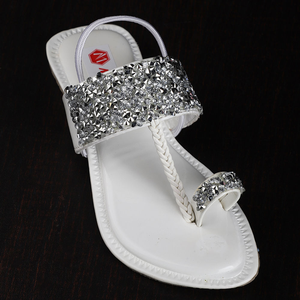 

features material composition synthetic leather piu the actual product may