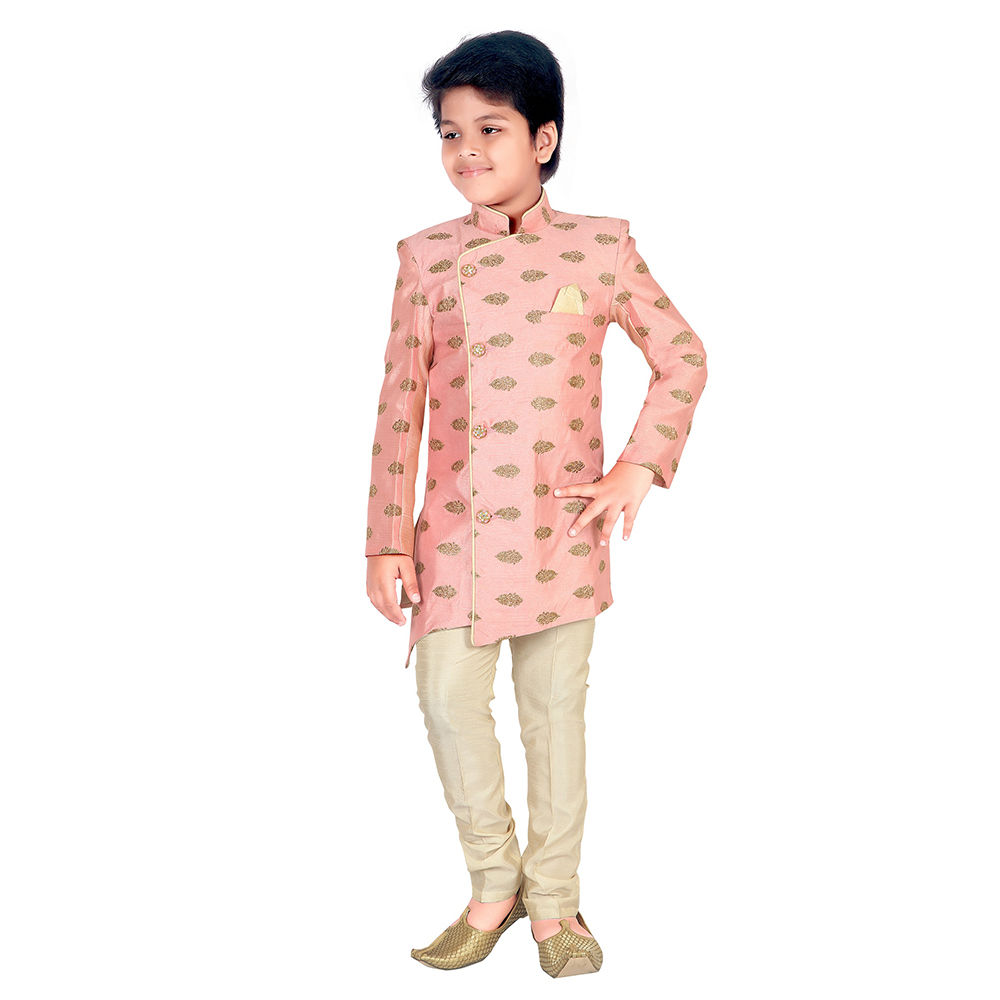 

features material silk the actual product may differ slightly in