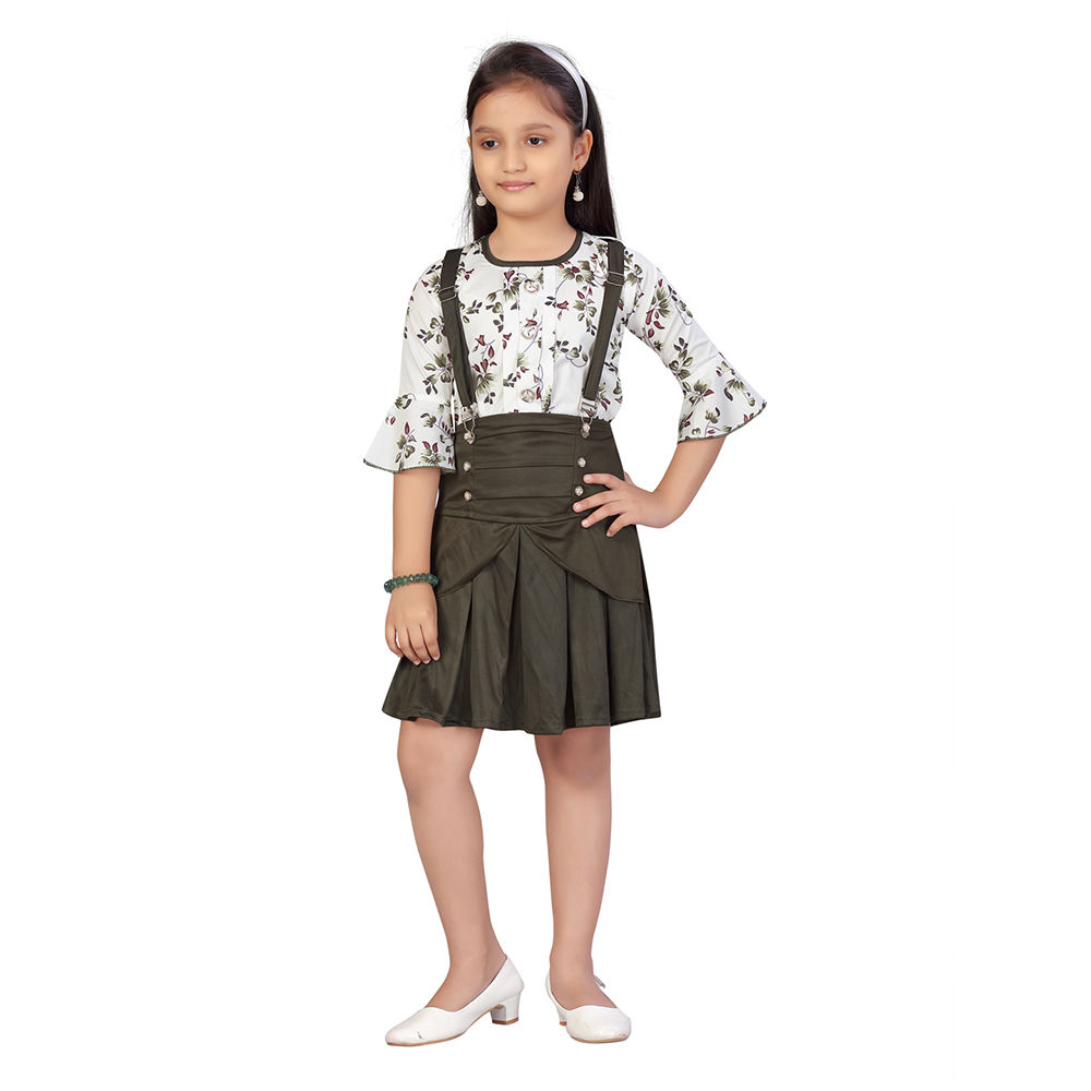 

features top material cotton blend the actual product may differ