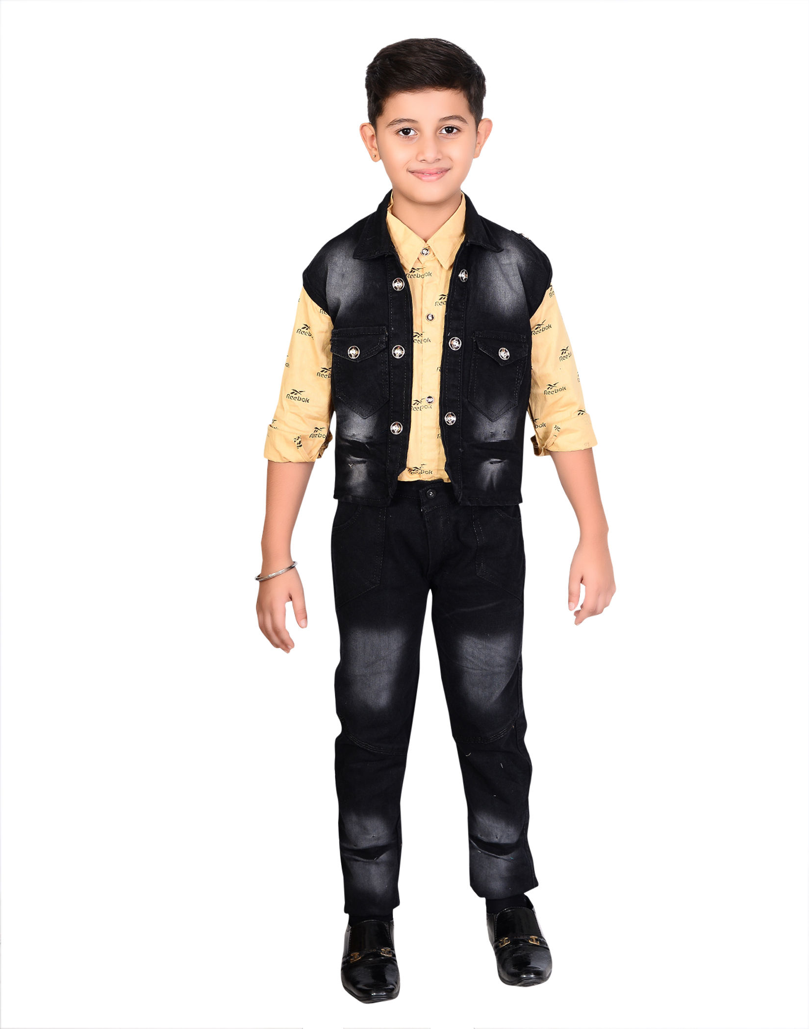 

features material cotton blend the actual product may differ slightly