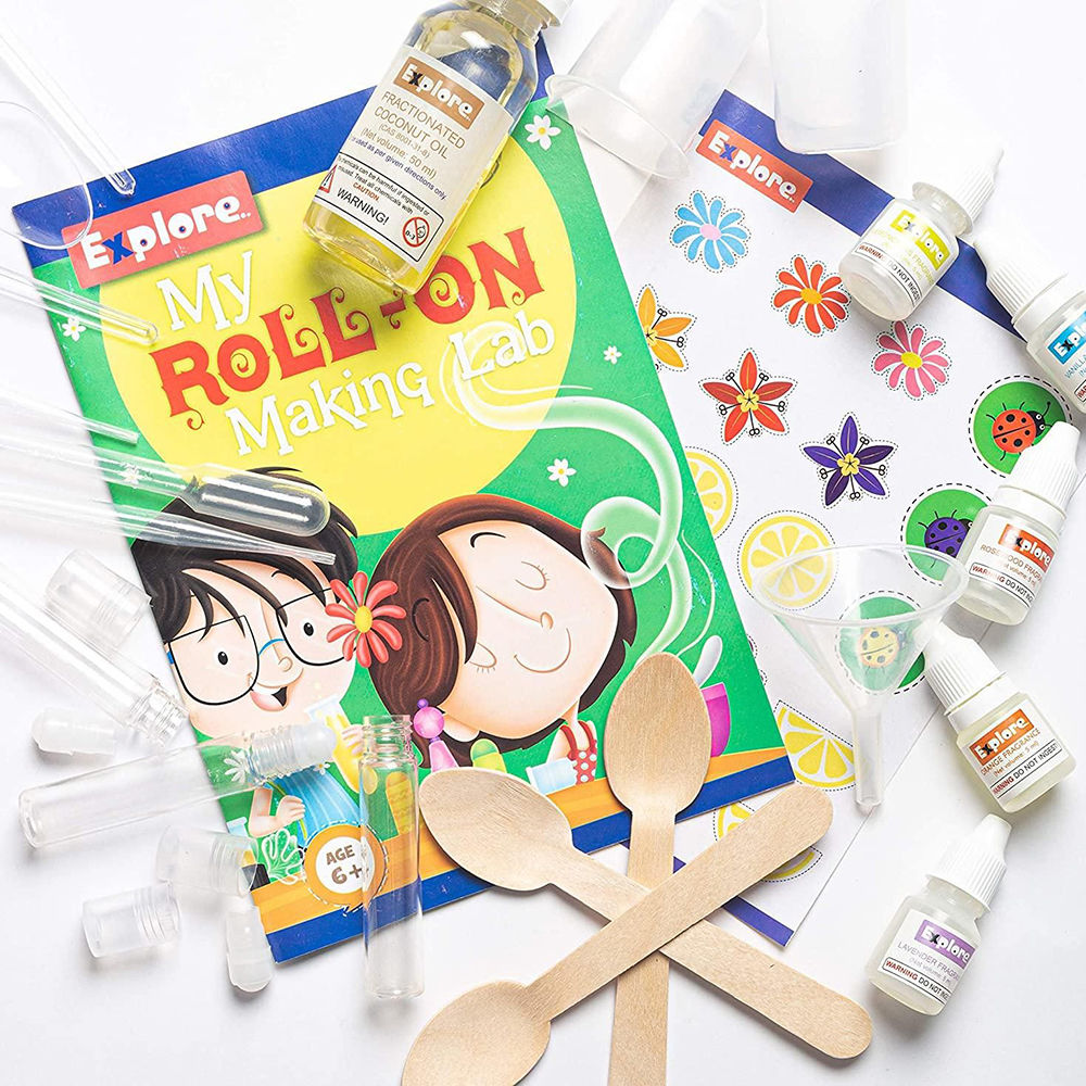 

this toy kit allows your child to dive into the