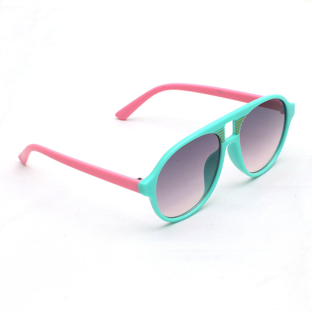 

features offers an eye catchy appeal good quality and attractive