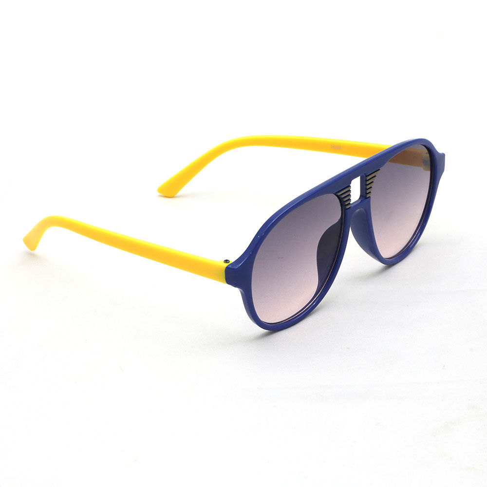 

features offers an eye catchy appeal good quality and attractive