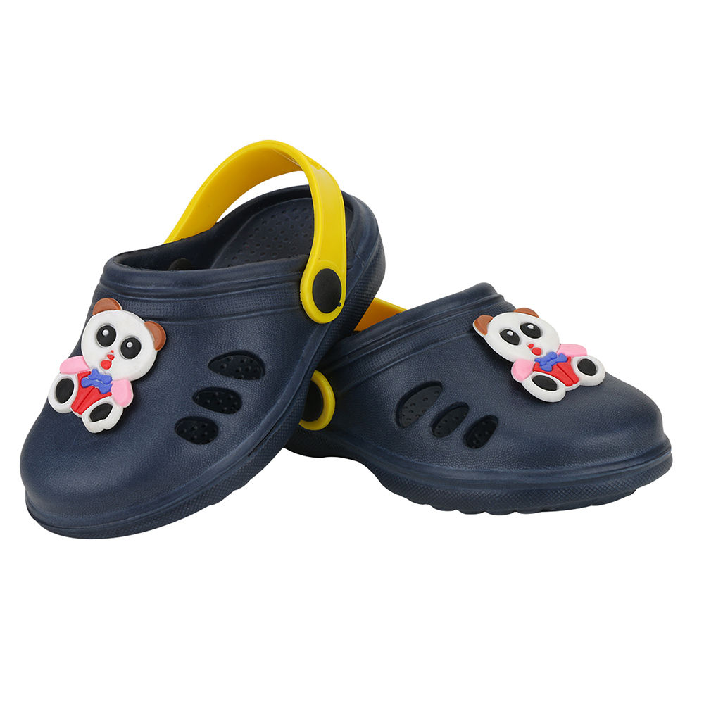 

features upper material 100 pu sole material 100 rubber the