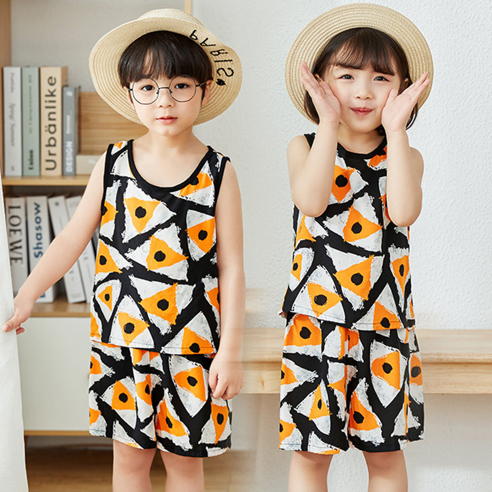

features material 100 viscose the actual product may differ slightly