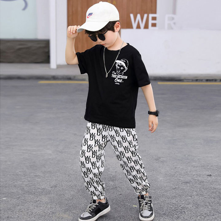 Shop Online Black Half Sleeves Art Printed T Shirt And Pant Set At 12 Shop Online Black Half Sleeves Art Printed T Shirt And Pant Set At 12