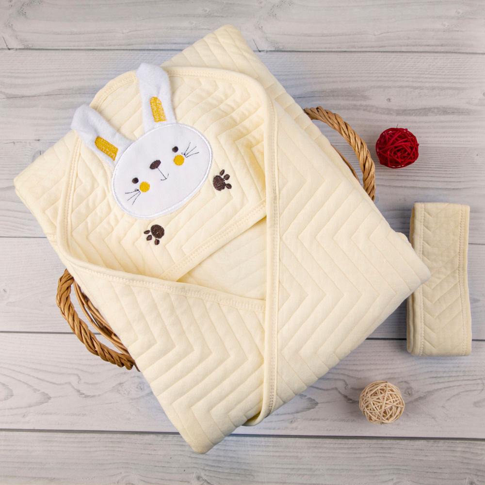 

warm snug soft and safe baby moo’s hooded quilt covers