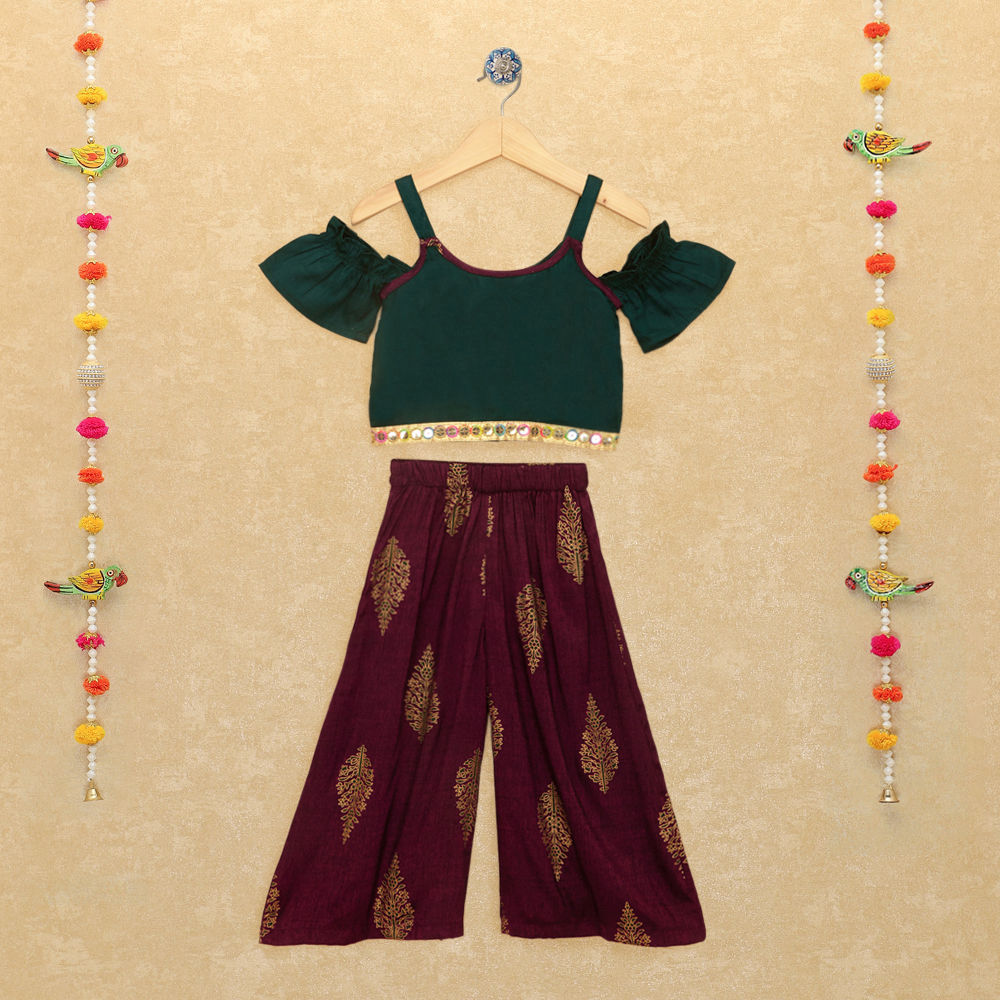 

features material cotton the actual product may differ slightly in