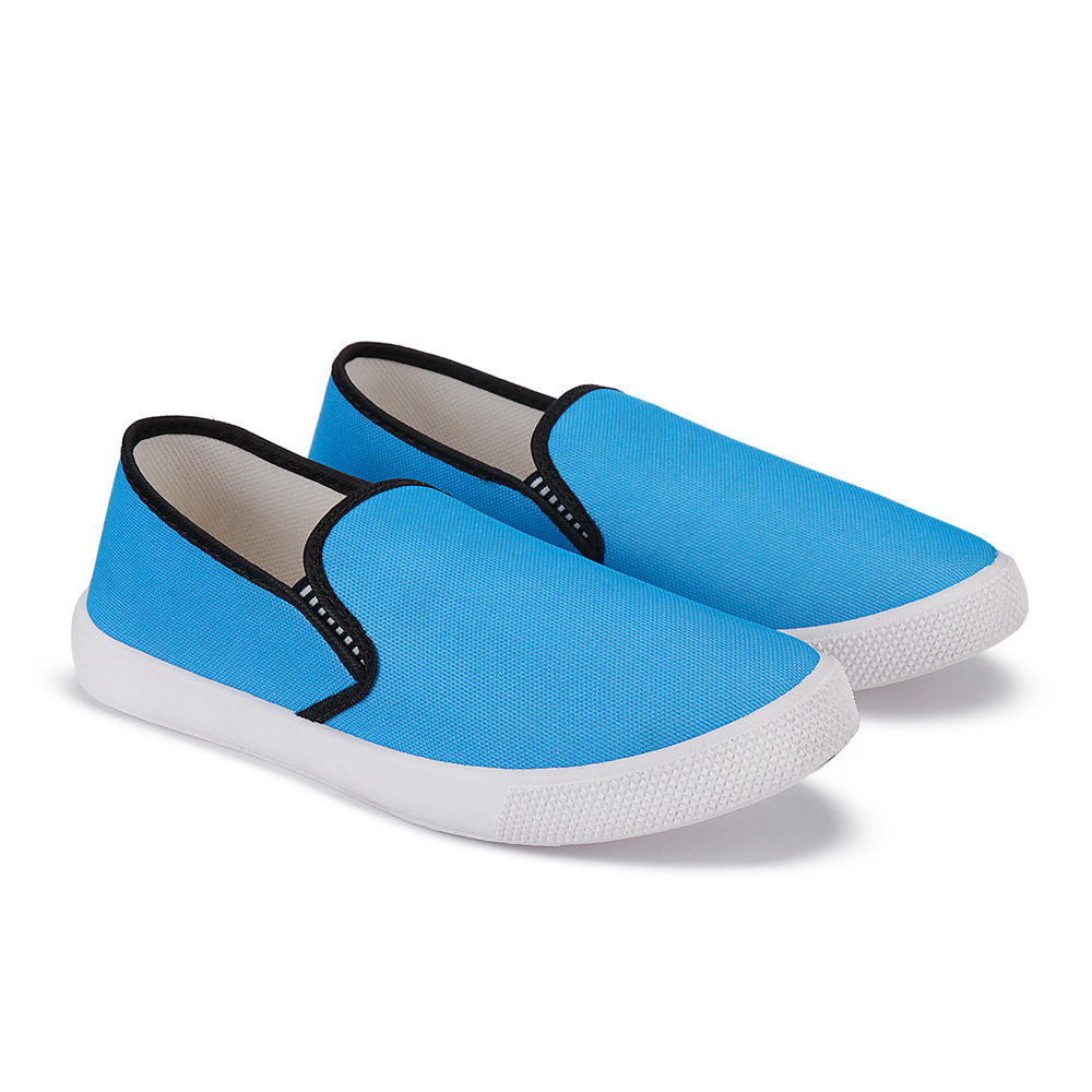 

features upper material 80 pu and 20 fabric sole material