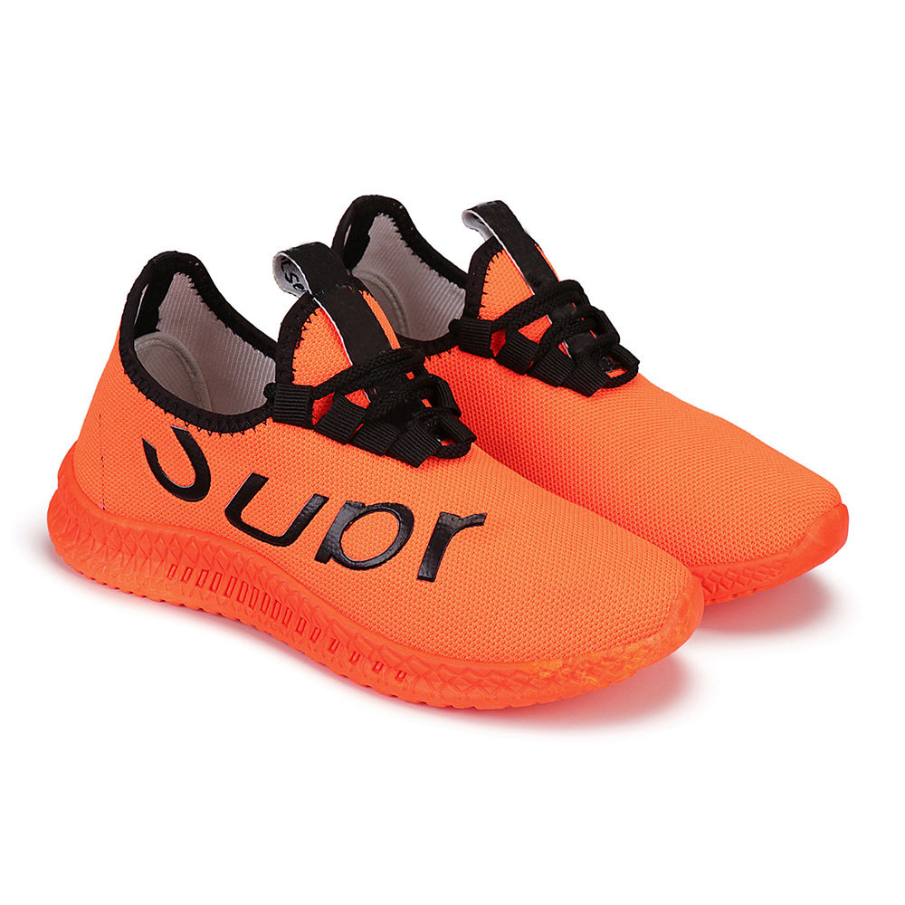 

features upper material 80 pu and 20 fabric sole material