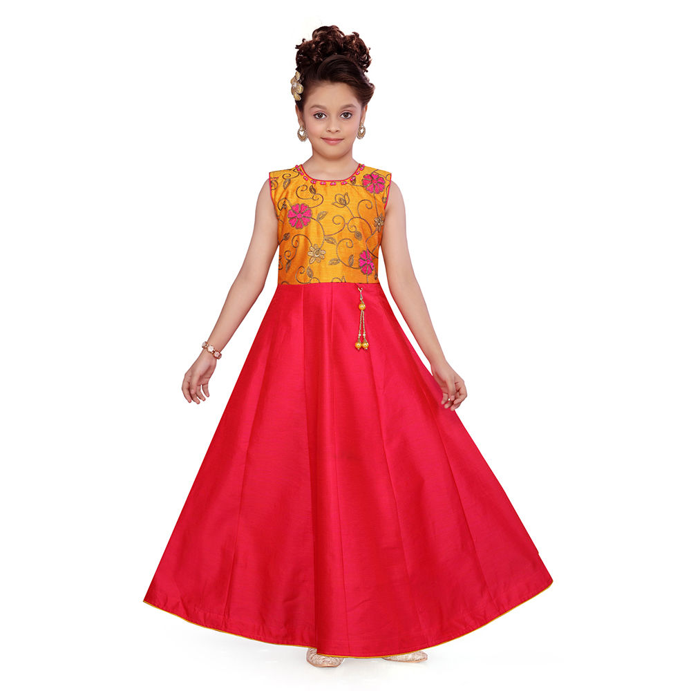 

features material 100 silk the actual product may differ slightly