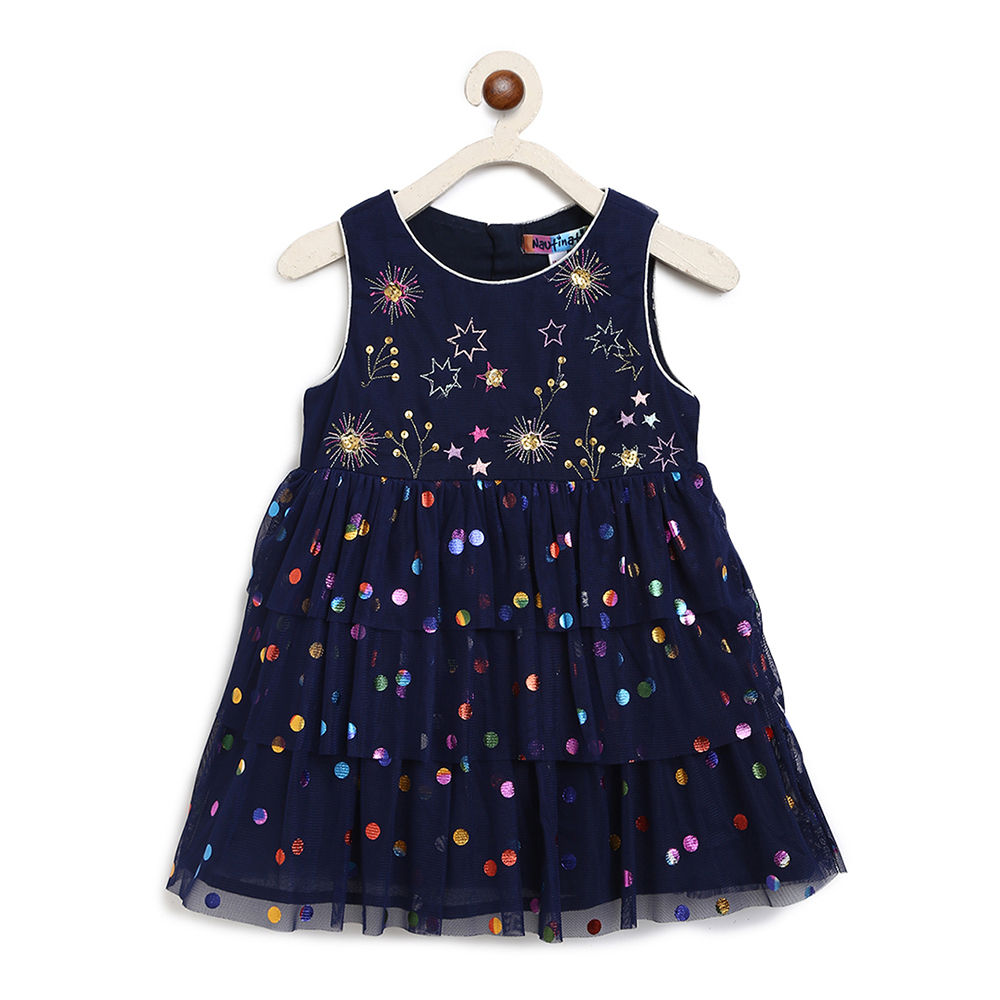 

features material polyester the actual product may differ slightly in