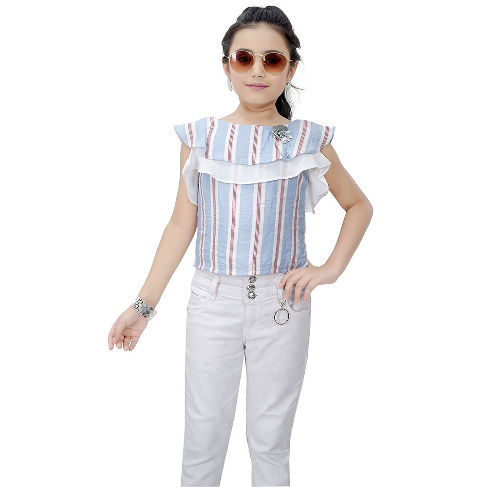 

features material polyester the actual product may differ slightly in