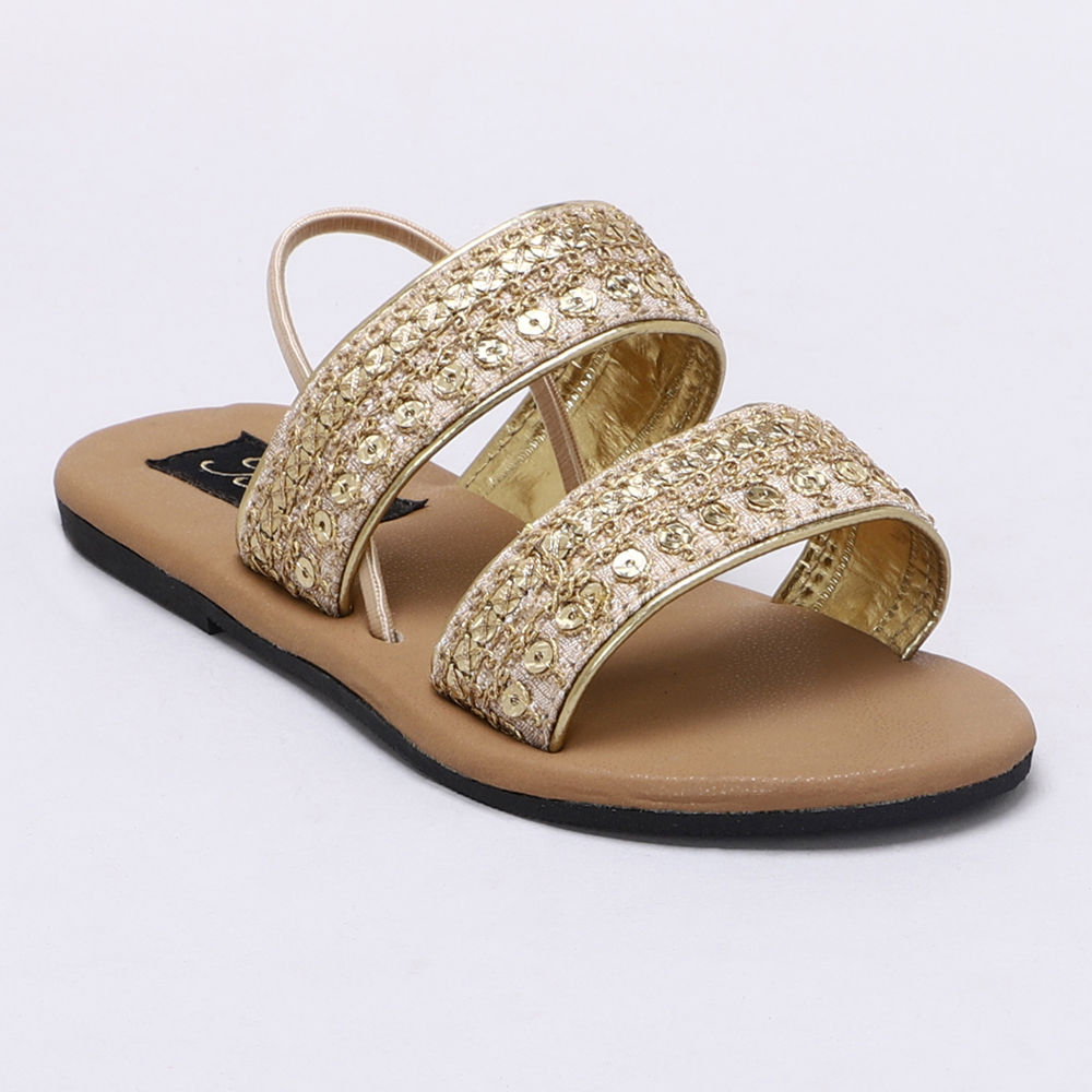 

features upper material fabric sole material pvc the actual product