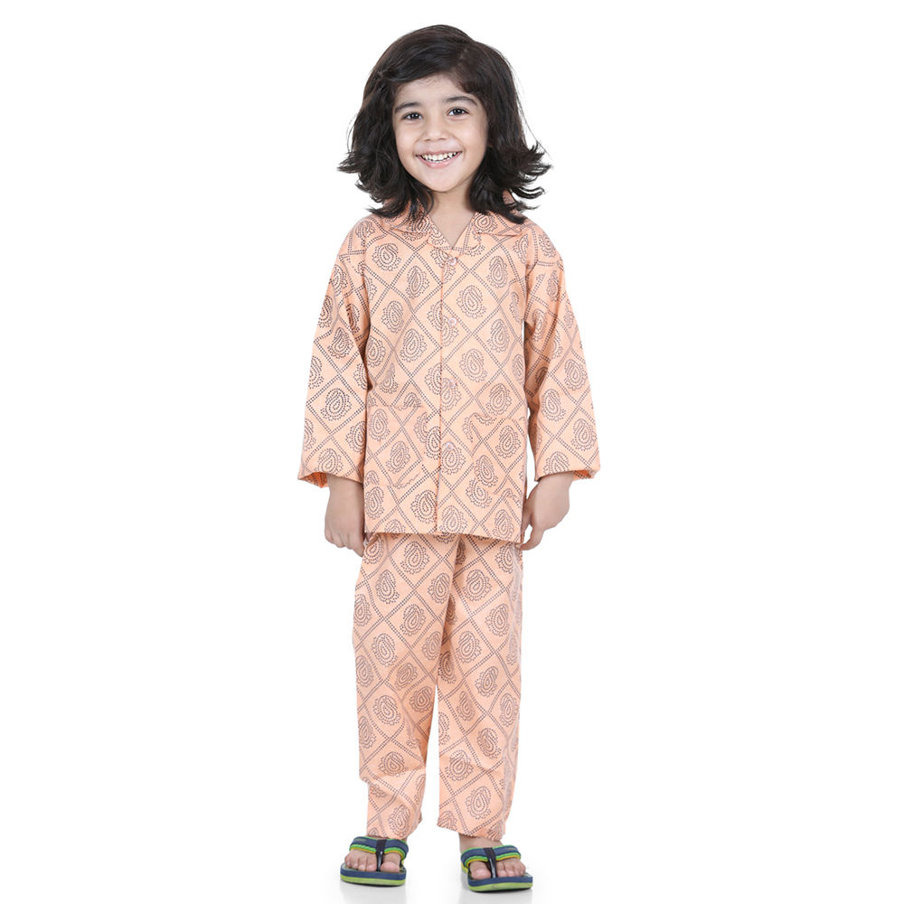 

features material 90 polyester and 10 cotton the actual product