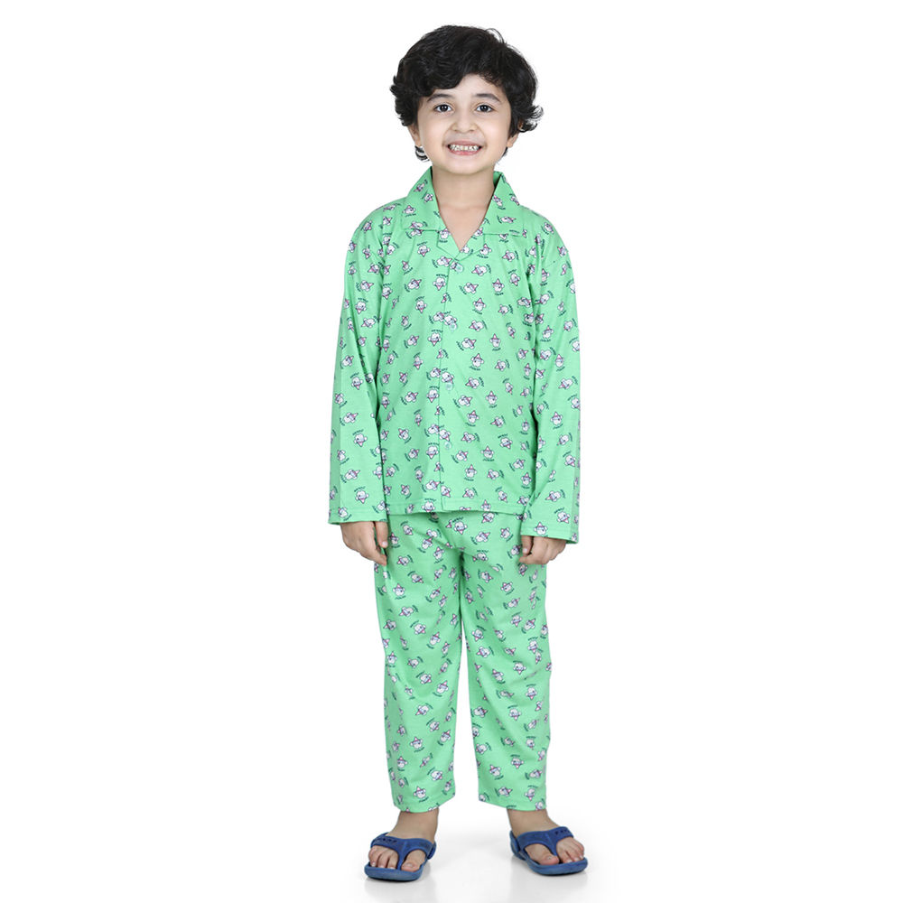 

features material 90 polyester and 10 cotton the actual product