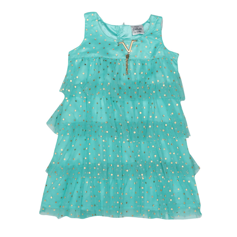 

features material 100 polyester the actual product may differ slightly