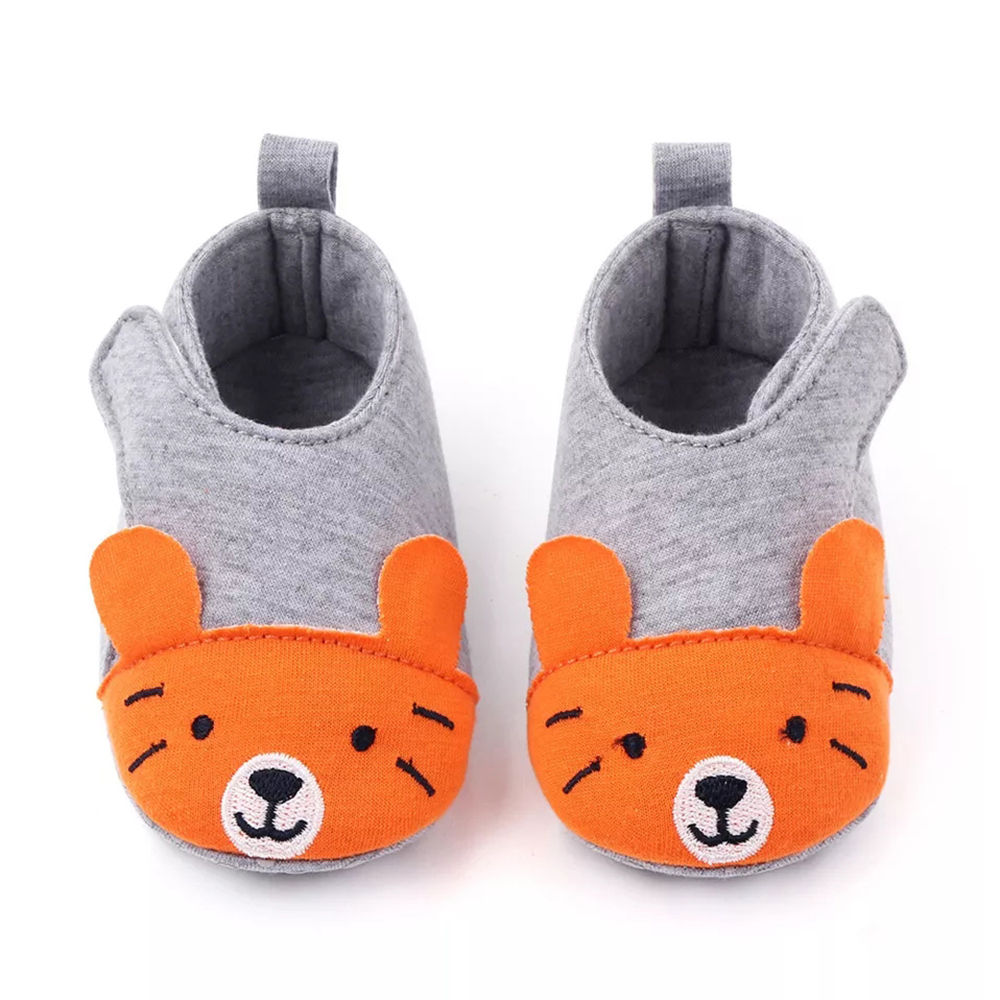 

features upper material 100 pu sole material 100 rubber the