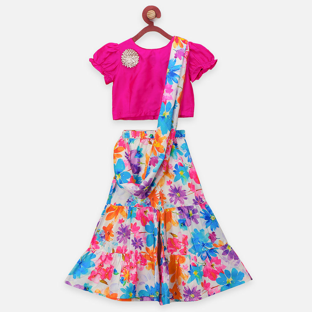 

features material others the actual product may differ slightly in
