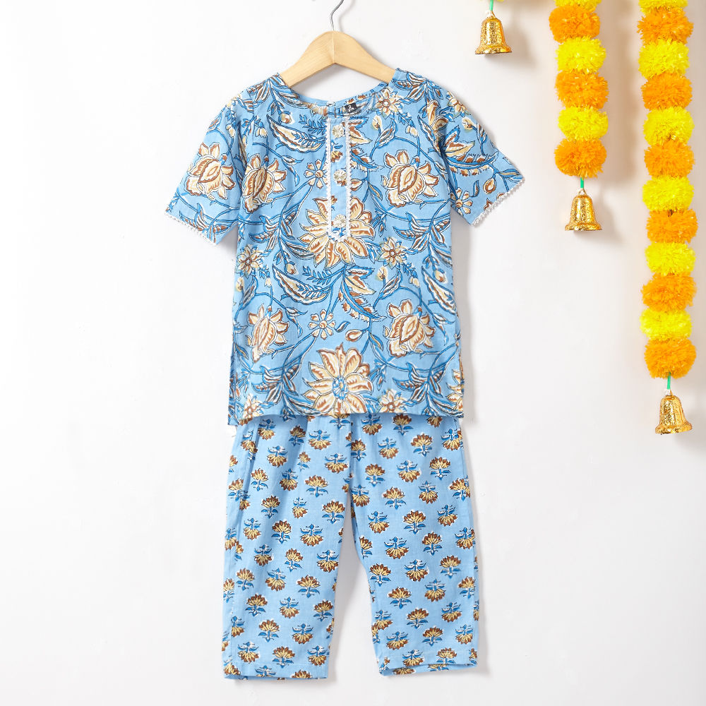 

features material cotton the actual product may differ slightly in