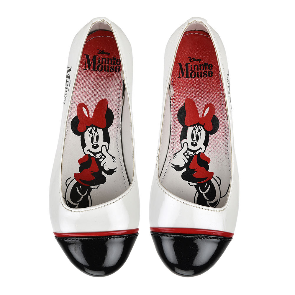 

features material synthetic leather the actual product may differ slightly