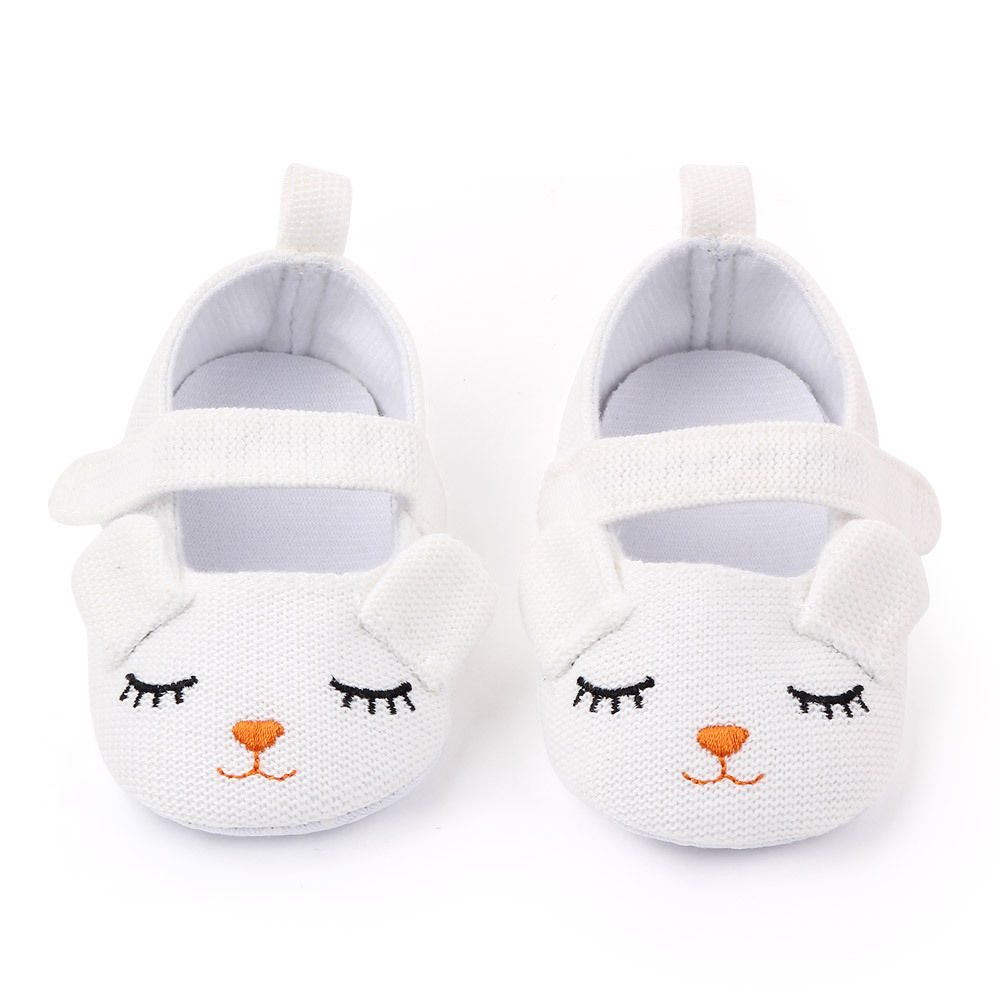 

features upper material 100 pu sole material 100 rubber the