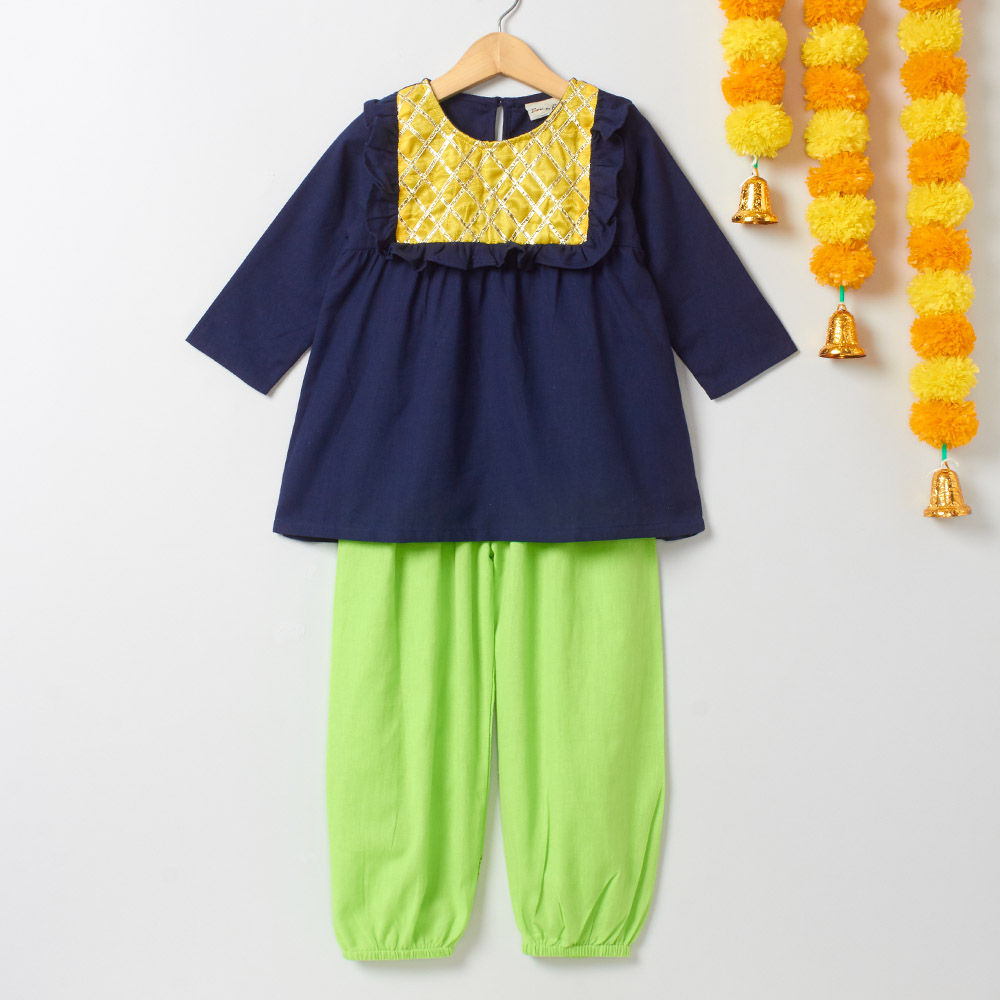 

features material cotton the actual product may differ slightly in