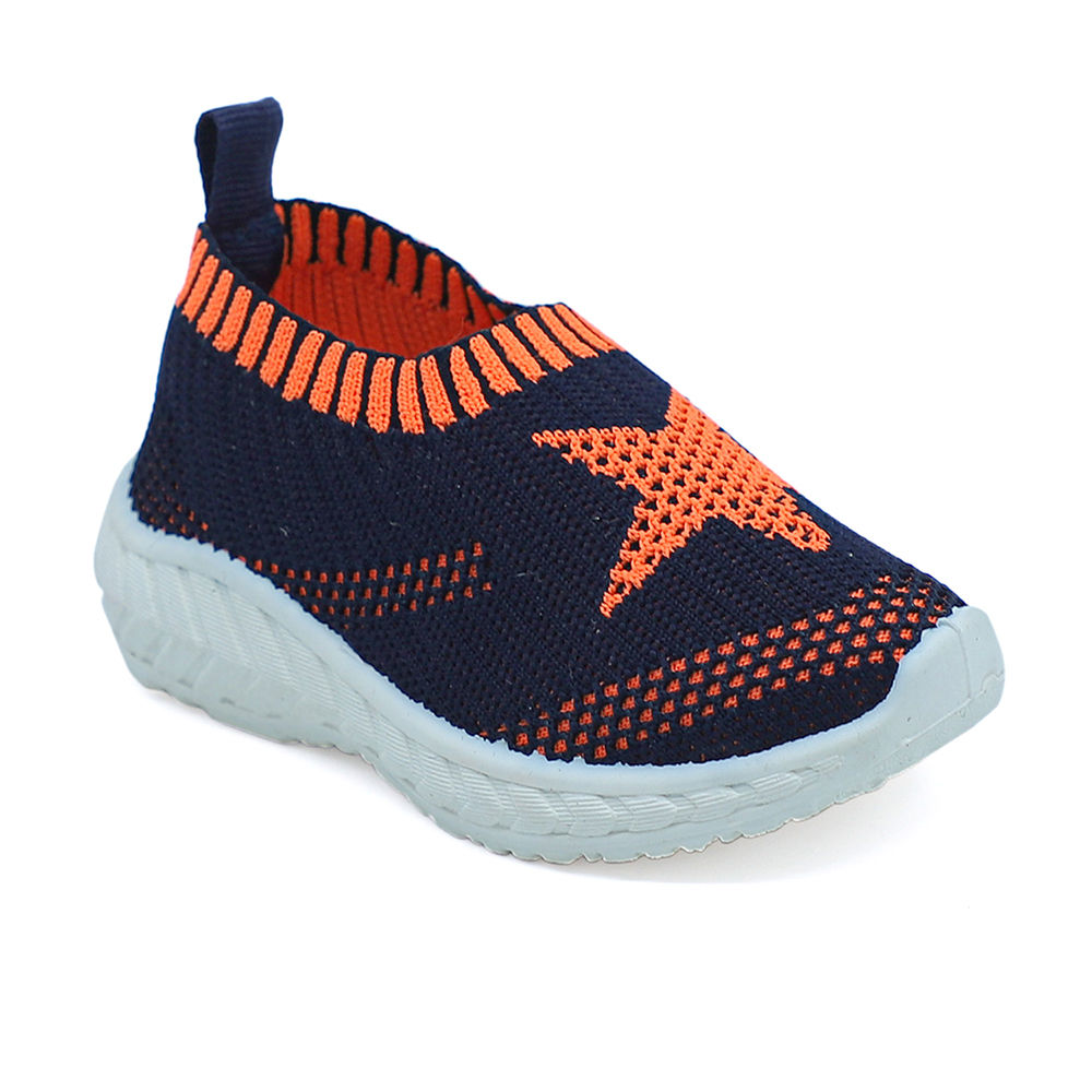 

features upper material 100 pu sole material 100 rubber the