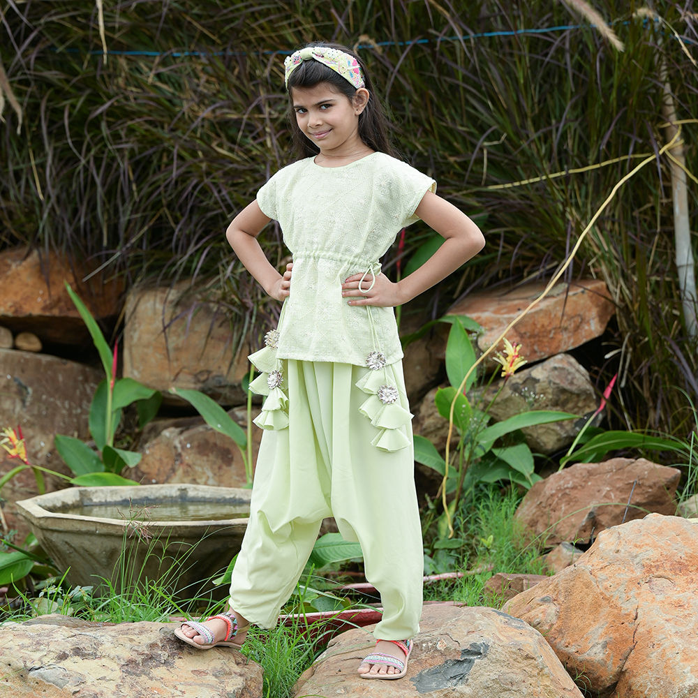 

features material cotton the actual product may differ slightly in