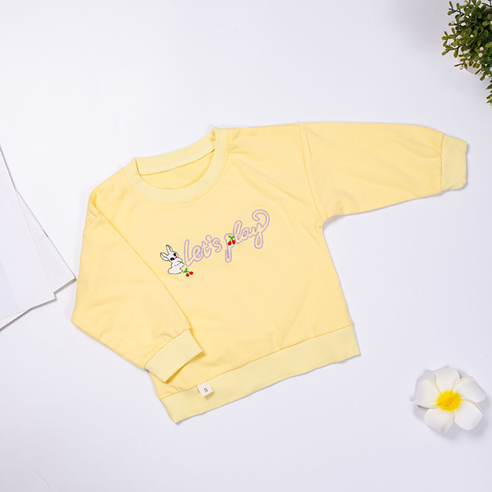 

features material 65 cotton and 35 polyetser the actual product