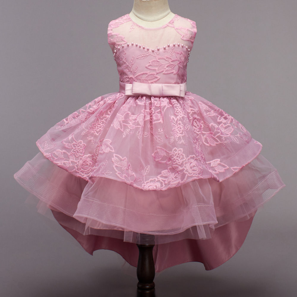 

features material 100 polyester the actual product may differ slightly
